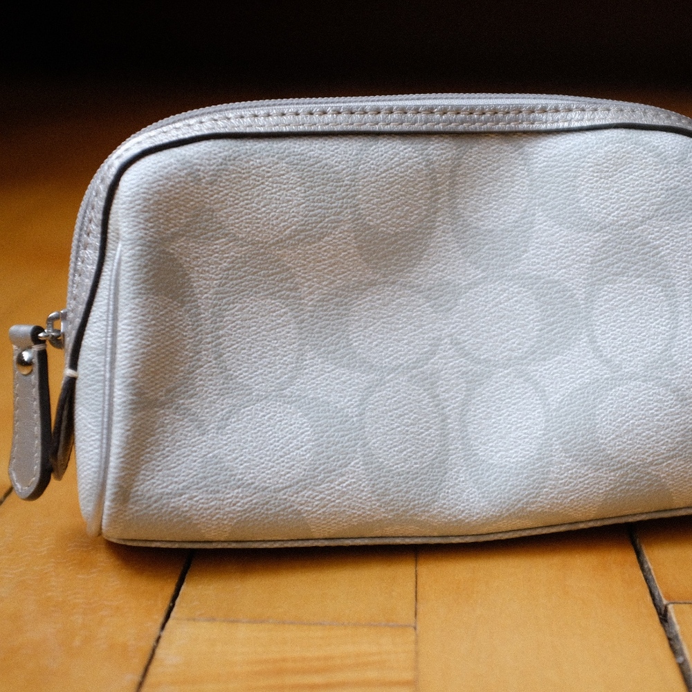 Coach makeup case (Small)